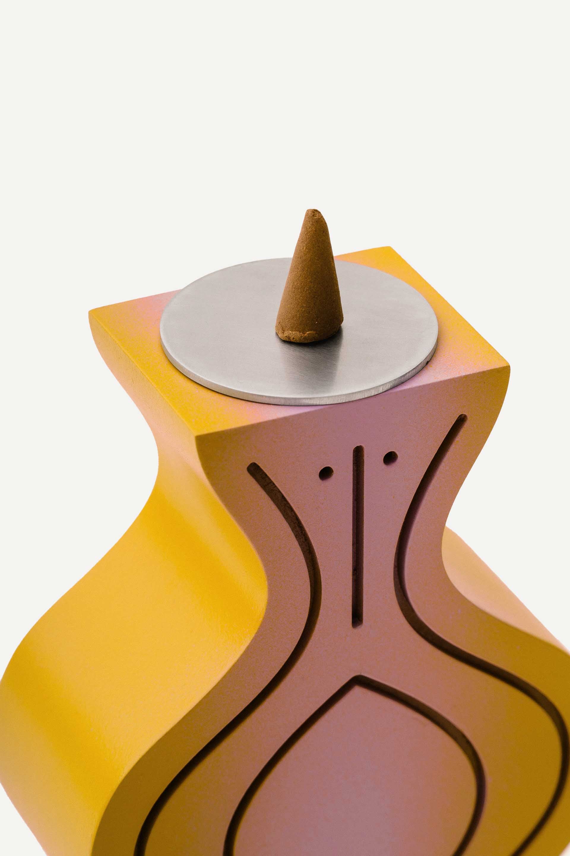 Hand-painted pressed wood figurine by LUDISM, inspired by the Polish folklore figure Chochoł (Straw Phantom), serving as a candle holder, incense burner, and decorative object, crafted in Poland