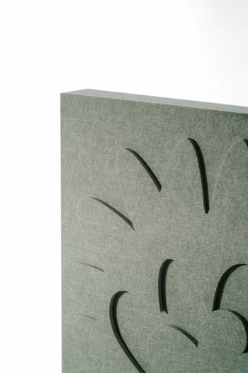 Pansy Bratek relief by LUDISM and Bafeo – sound-absorbing panel symbolizing friendship in Polish folk culture.