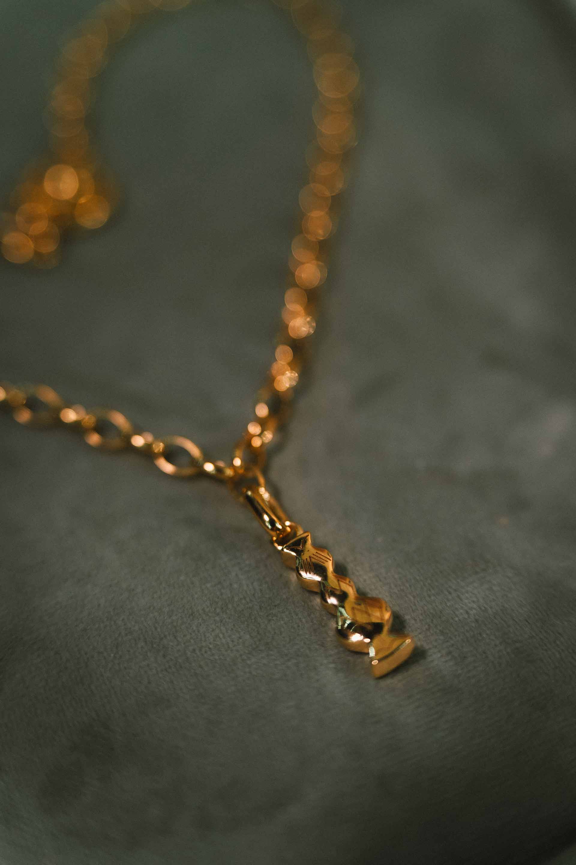 Gold Chain By Natalia Kopiszka